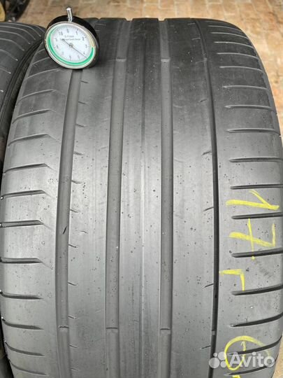 Pirelli P Zero 275/35 R20