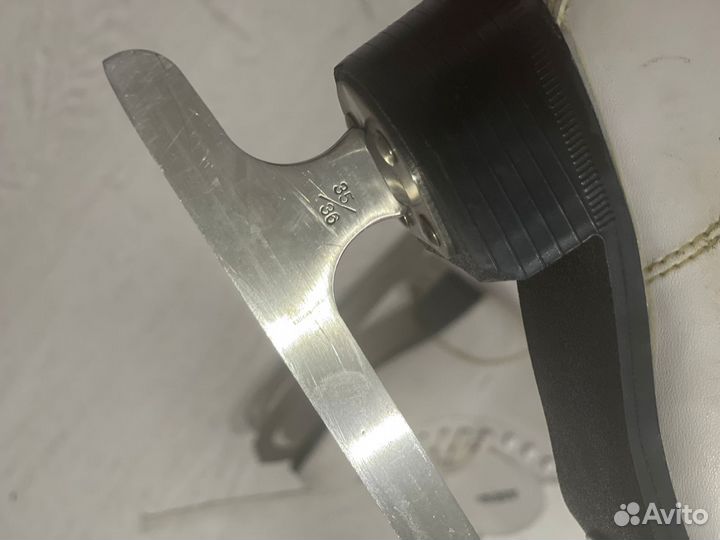 Продам коньки