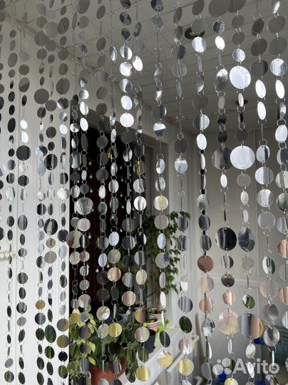 Декоративная занавеска на дверь