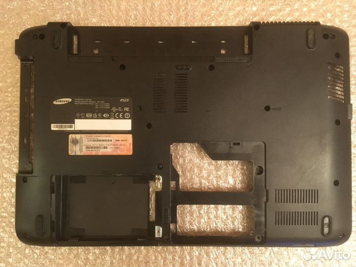 Корпус, поддон samsung RV508 / RV510 / R525