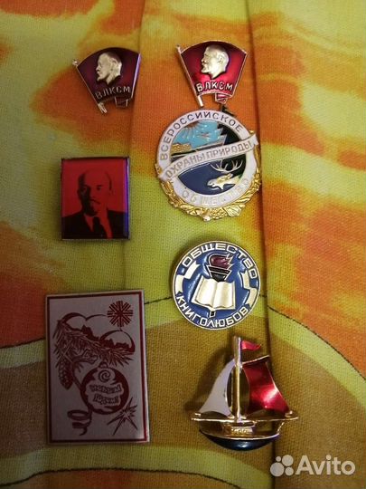 Значки из СССР