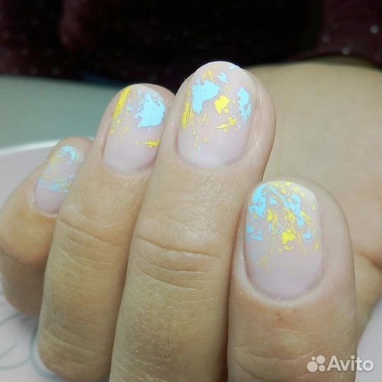 Маникюр, педикюр, наращивание ногтей