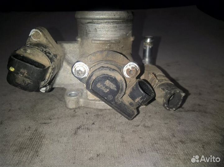 Дросельная заслонка Chevrolet Aveo T 250 B12D1