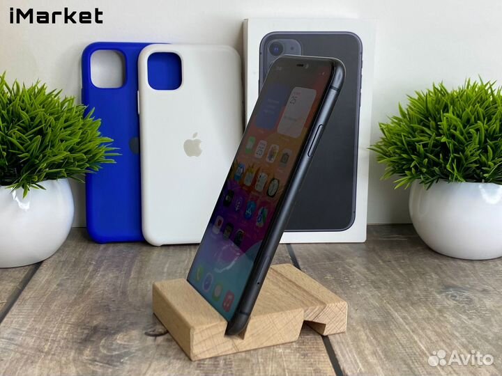 iPhone 11, 64 ГБ