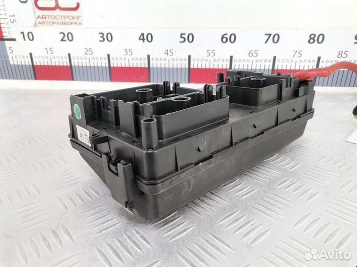 Блок предохранителей Opel Insignia (A) 2010