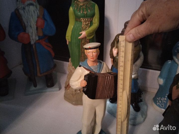 Моряк, хозяйка медной горы, деды морозы