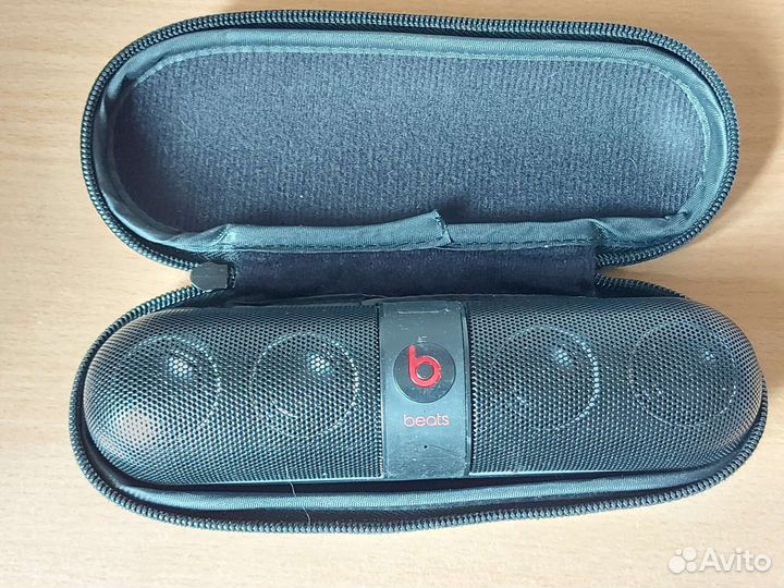 Beats Pill bluetooth колонка