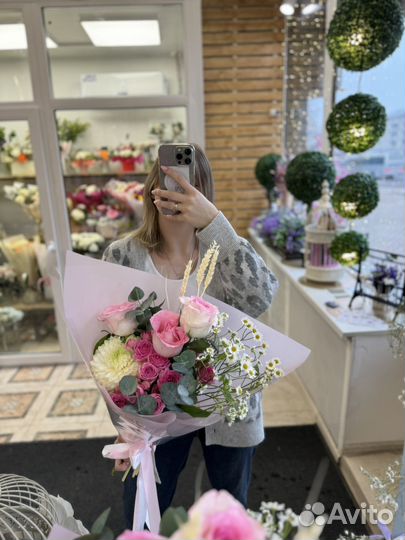 Доставка цветов и букетов