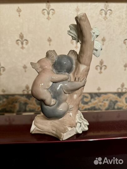 Фарфоровая статуэтка “Koala love” Lladro