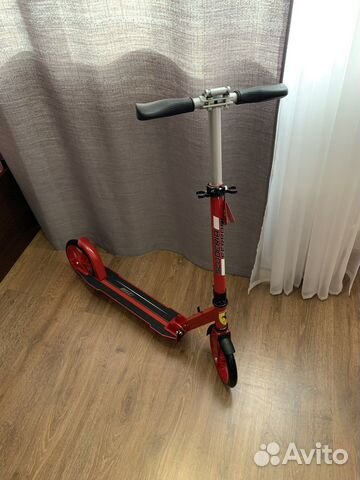 Самокат взрослый ferrari