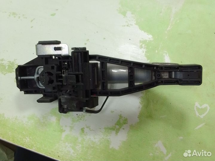 Ручка двери внешняя Ford Focus 3