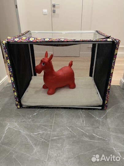 Выставочная клетка для животных