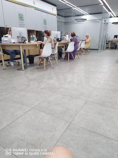 Торговая площадь, 330 м²