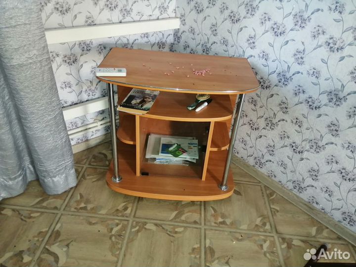 Тумба под тв