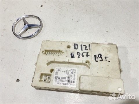 Блок управления левой дверью Мерседес 207 w207