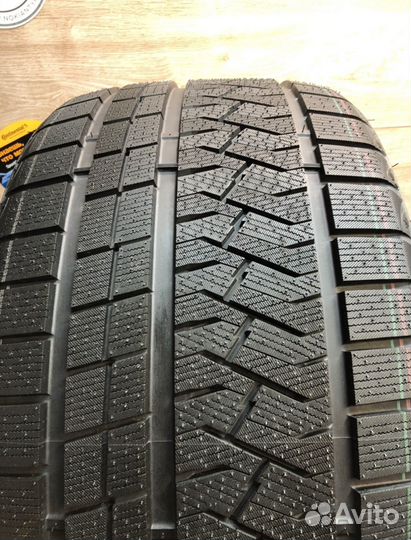 Triangle Snowlink TWT02 315/35 R20 110V