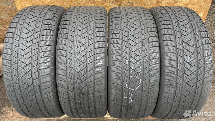 Pirelli Scorpion Winter 275/45 R21