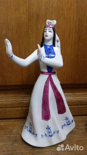 Фарфор. Грузинский Танец