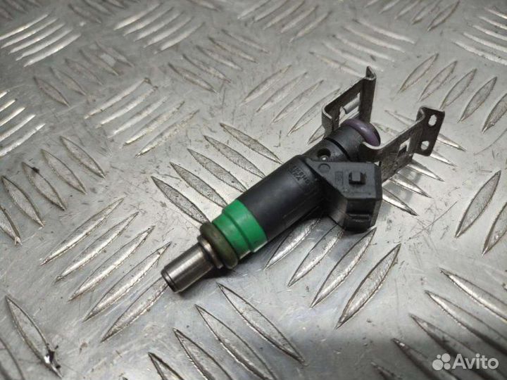 Форсунка Ford Focus 2 1.6 2007