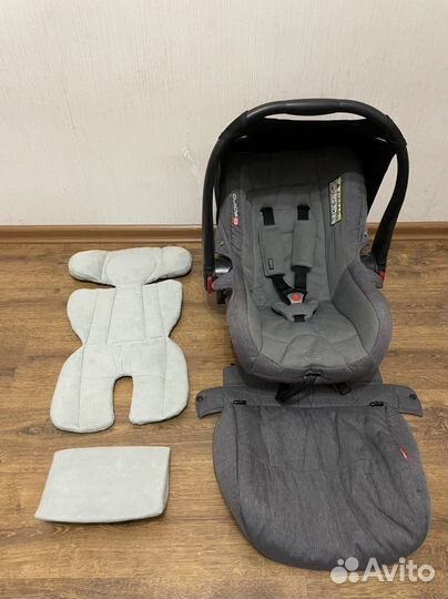 Детское авто кресло от 0 до 13 кг