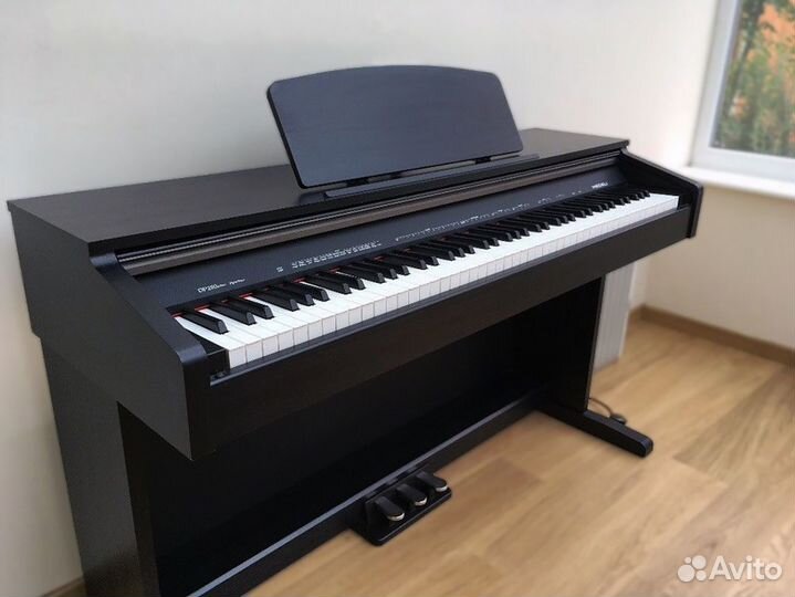 Цифровое пианино корпусное + Аксессуар