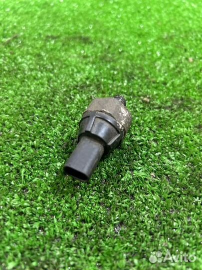 Датчик давления масла Ravon R2 M300 B12D2 2016