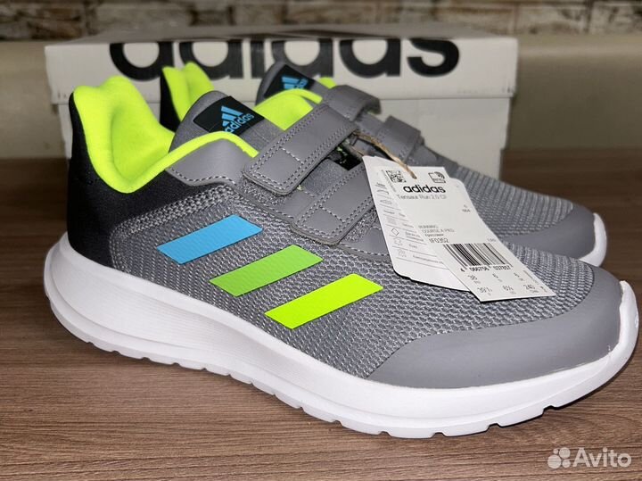 Кроссовки adidas 39,5 р новые