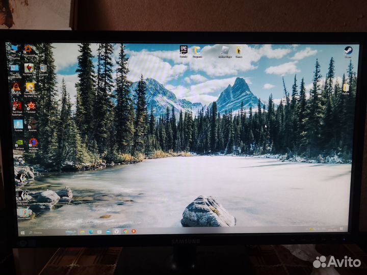 Мониторы широкоформатные: 22, 20, 19 дюймов