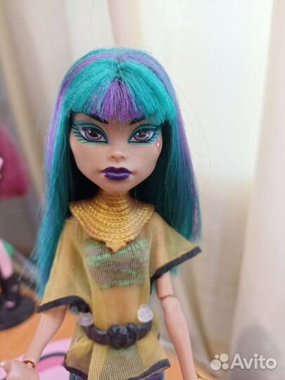 Кукла монстер хай