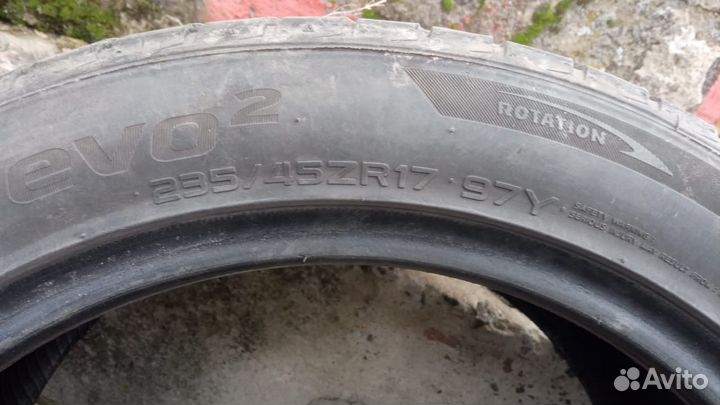 Hankook AH11 235/45 R17 97Y