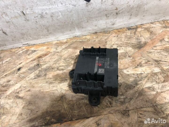 Блок комфорта задний правый Jaguar Xe 1 До Рестайл