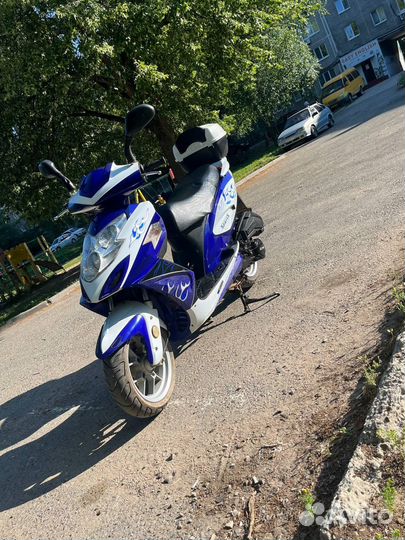 Продам скутер 150 (49)