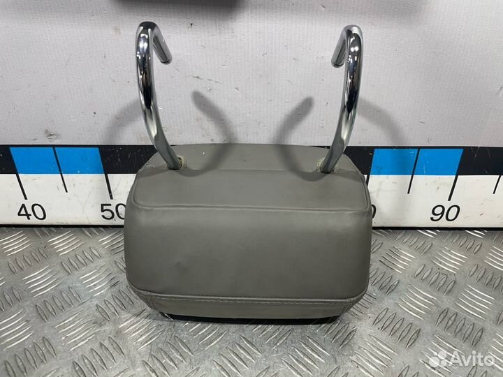 Б/У Подголовник заднего сиденья центр / кож#001