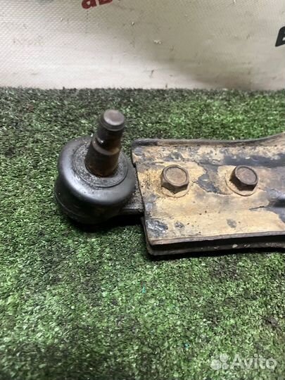 Рычаг подвески передний левый Chevrolet Aveo T250
