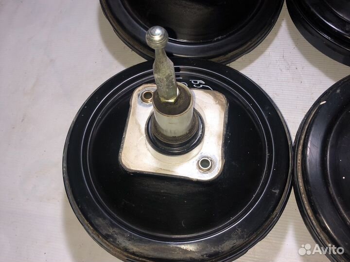 Вакуумный усилитель тормозов