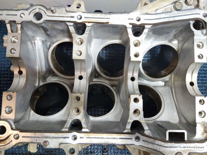 Блок цилиндров Nissan Teana