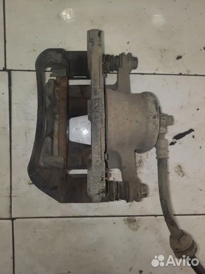 Суппорт передний правый Chevrolet Aveo (T250) 2005