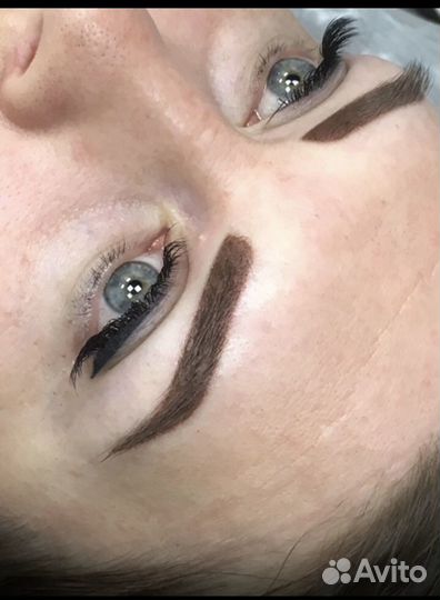 Маникюр и педикюр/коррекция бровей/перманент