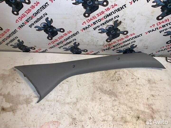 Обшивка стойки передняя правая Fiat Doblo 3C