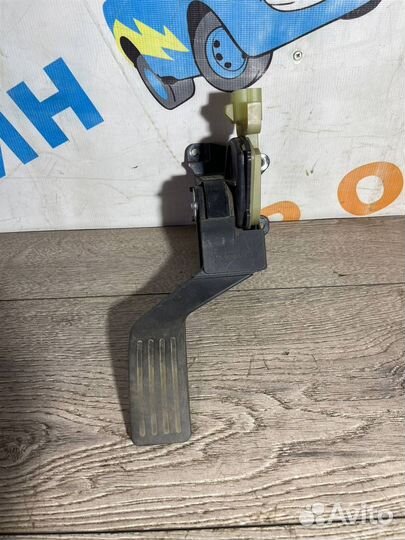 Педаль газа Ford-Форд Focus I 1998-2004