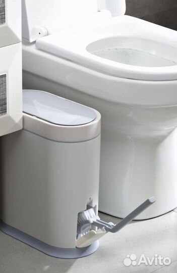 Сенсорное мусорное ведро с ёршиком