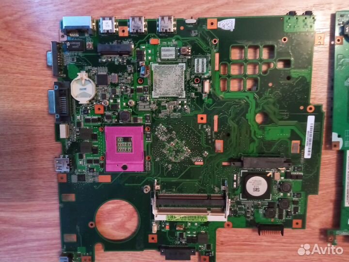 Материнские платы для ноутбука (лом) одним лотом