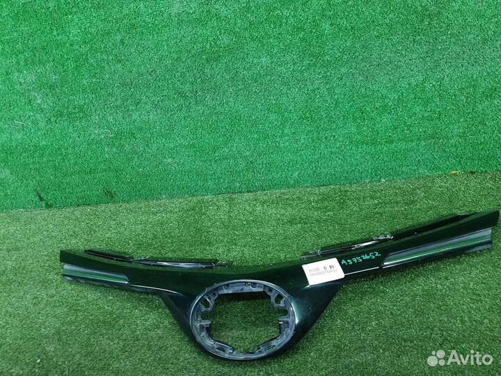 Решетка радиатора Toyota RAV 4 ca40 (2015-2019)