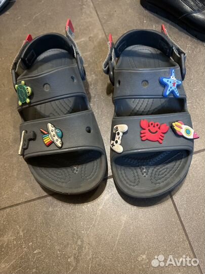 Сандалии crocs j3