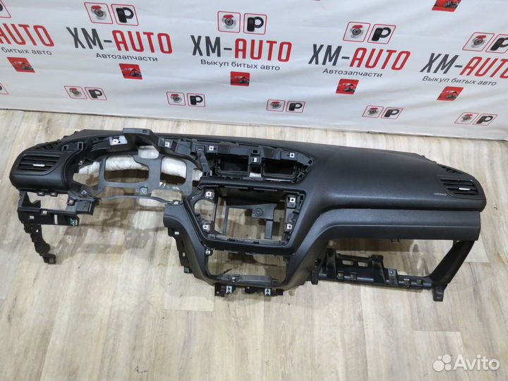 Торпедо Kia Rio 3