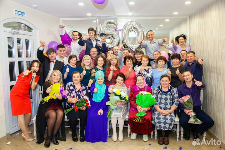 Поющая ведущая тамада на свадьбу юбилей никах