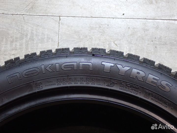 Nokian Tyres WR SUV 4 275/45 R21 и 315/40 R21 115W
