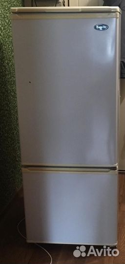 Холодильник Бирюса