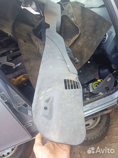 Центральная консоль Kia Rio 2 jd