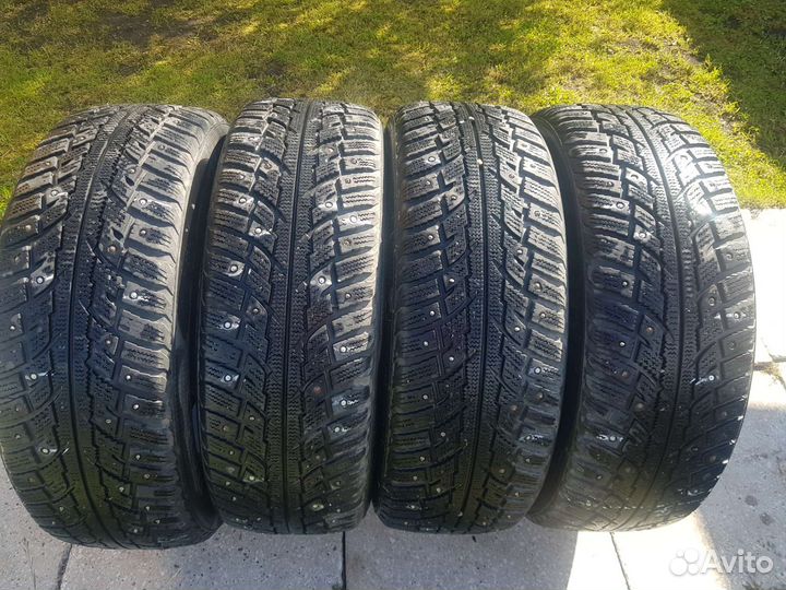 Kumho I'Zen RV Stud KC16 225/60 R18 104